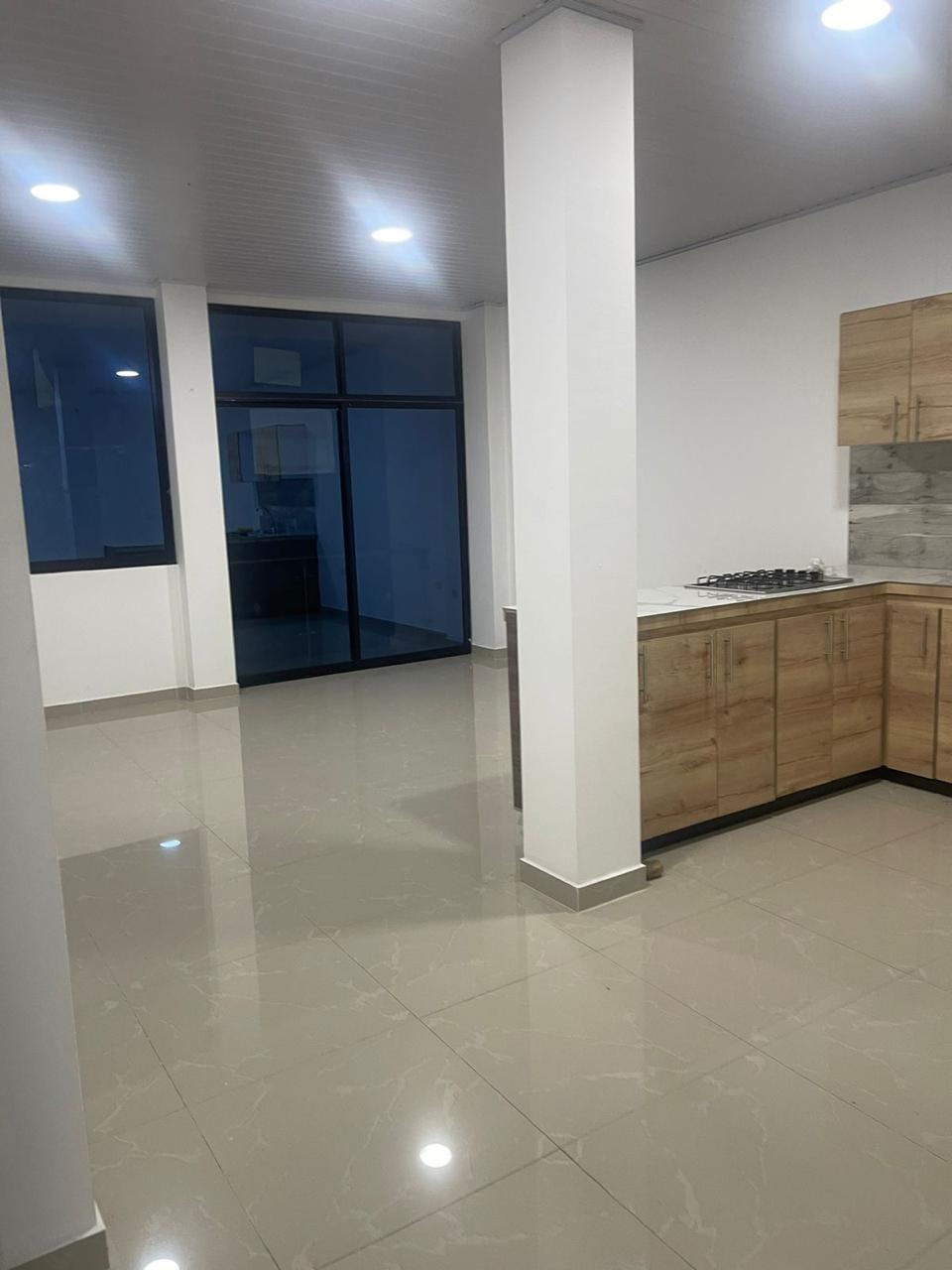 Apartaestudio en Arriendo · Los Guarataros