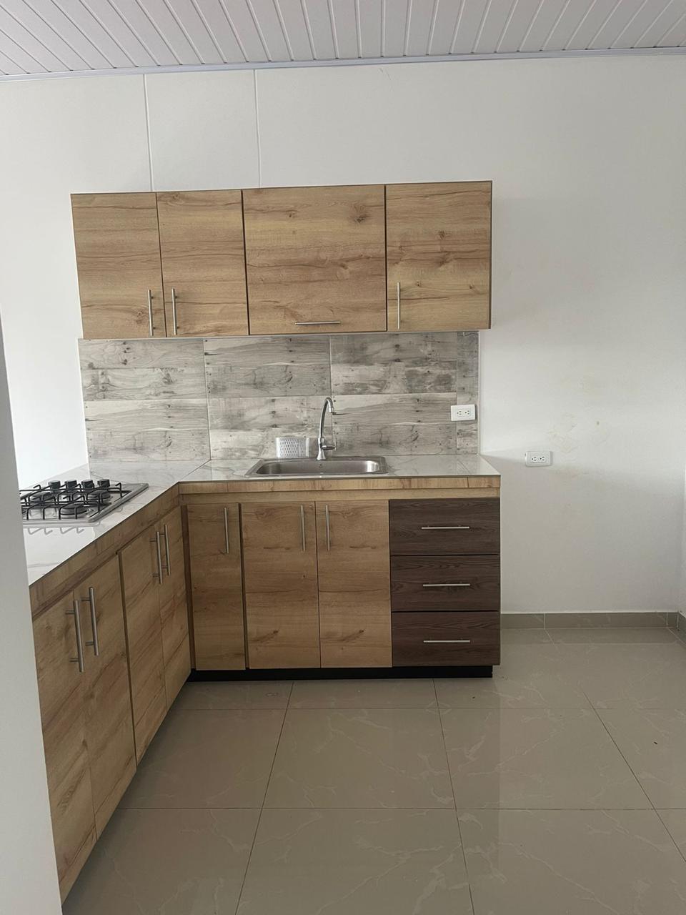 Apartaestudio en Arriendo · Los Guarataros